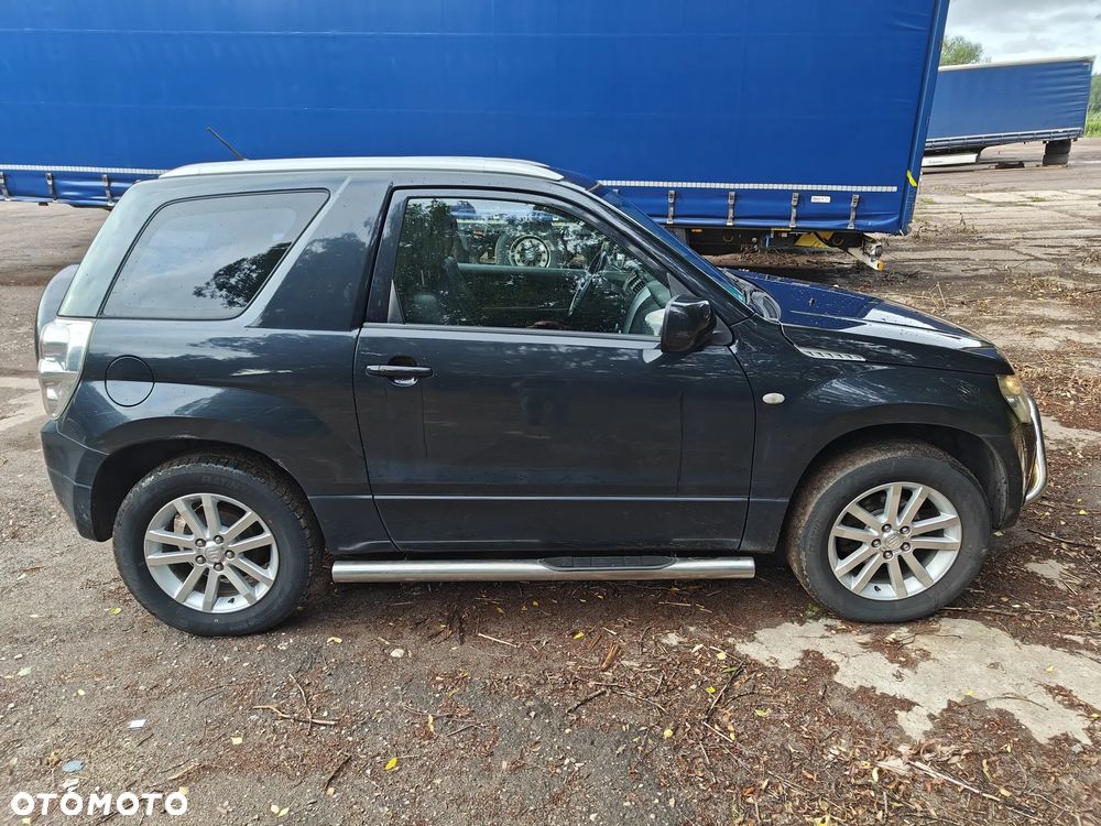 Suzuki Grand Vitara 1.6 De luxe - 8