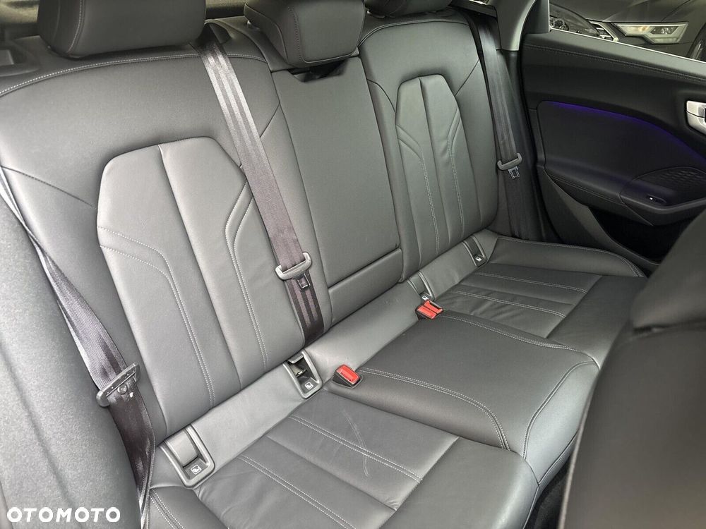 Audi A5 Limousine - 12