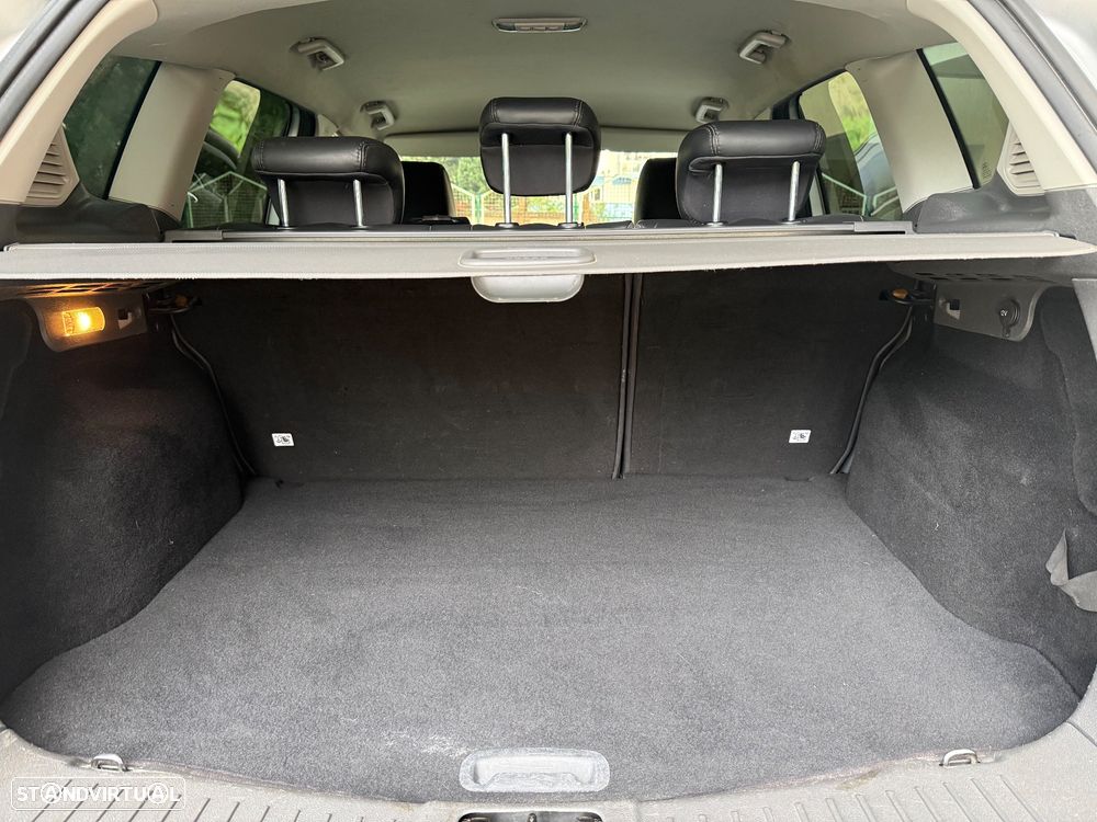 Ford Kuga 2.0 TDCi Titanium - 15