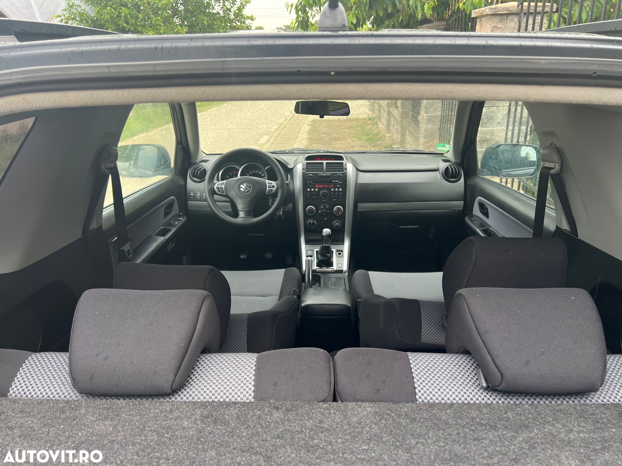 Suzuki Grand Vitara 1.9 DDIS JX - 8