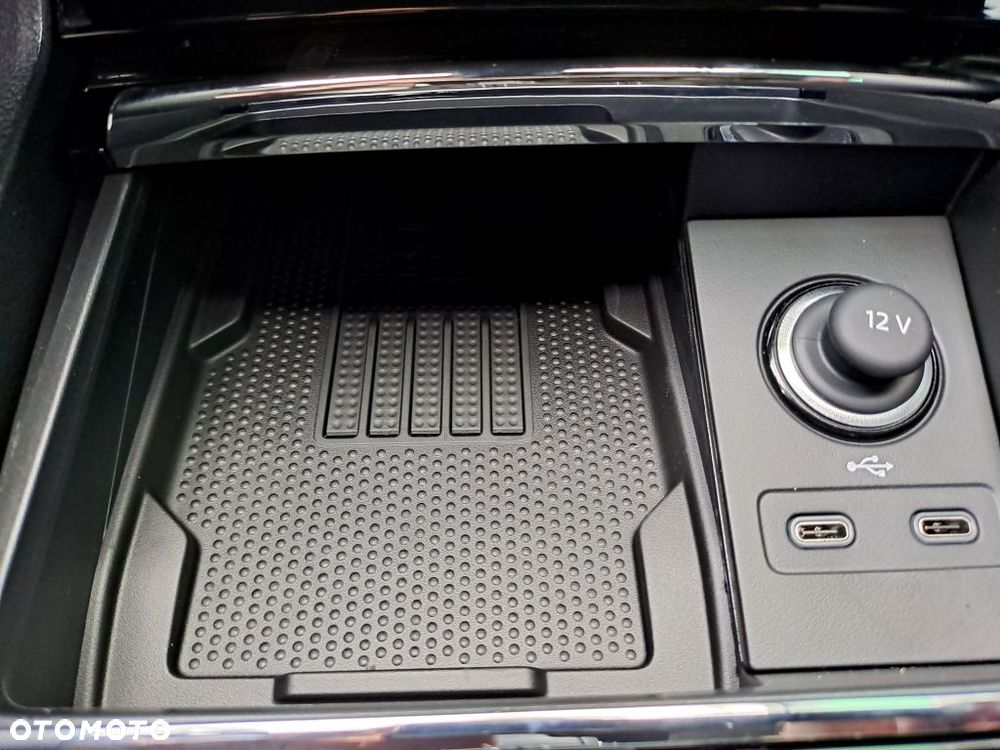 Skoda Karoq 1.5 TSI ACT Sportline DSG - 14