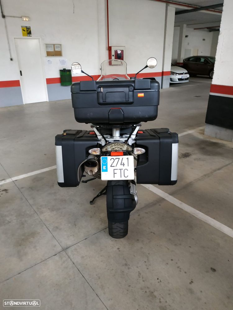 BMW R 1200 GS Equipada com suspensão Öhlins - 12