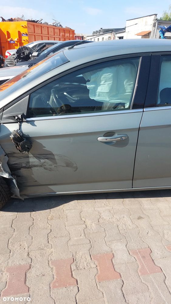 Ford mondeo MK4 2007 benzyna na części lampa klapa drzwi szyby silnik skrzynia lusterko tapicerka - 6