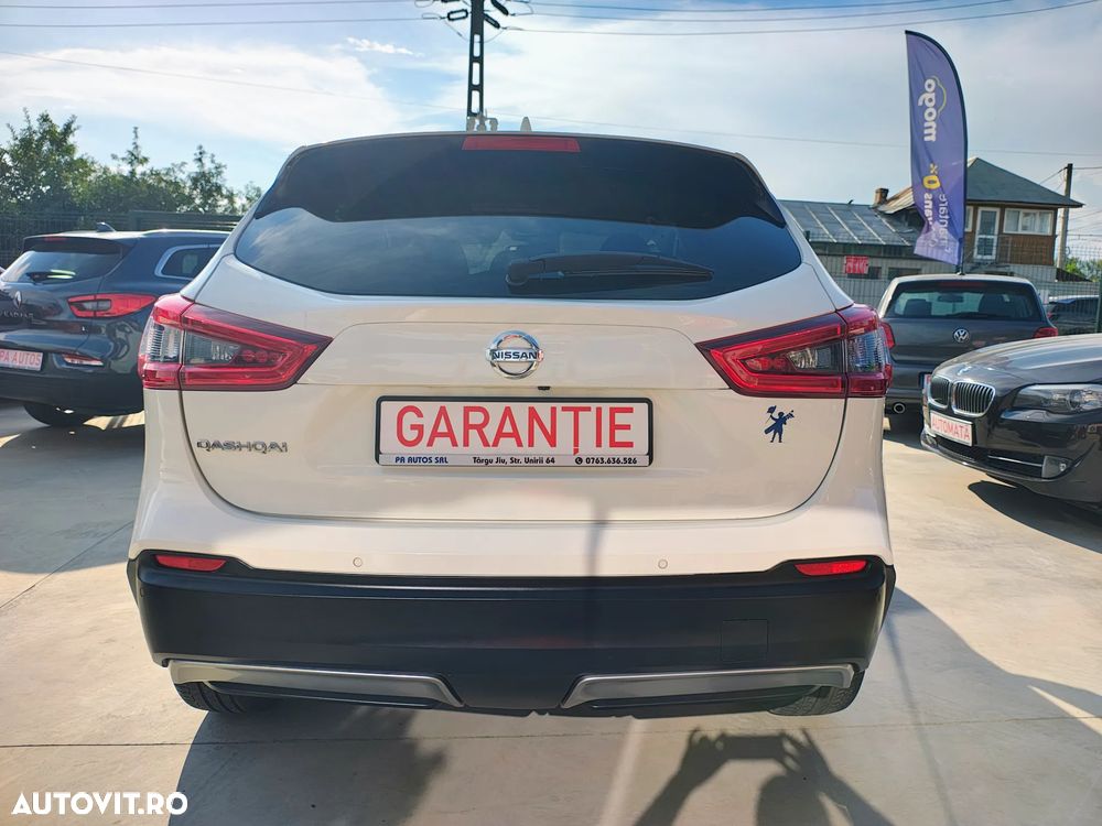 Nissan Qashqai 1.3 DIG-T N-CONNECTA - 10