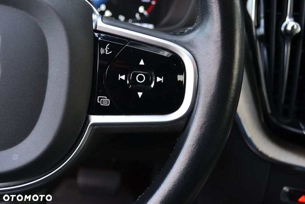 Volvo XC 60 D4 Geartronic Inscription - 23