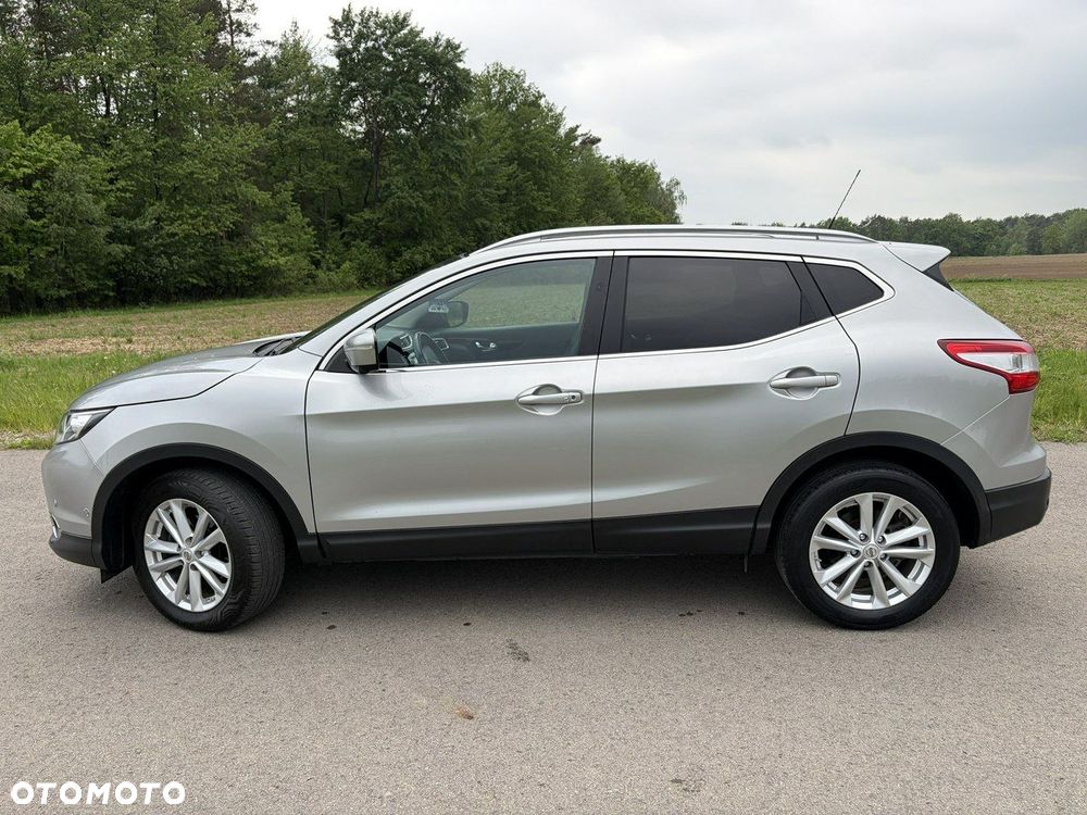 Nissan Qashqai - 2