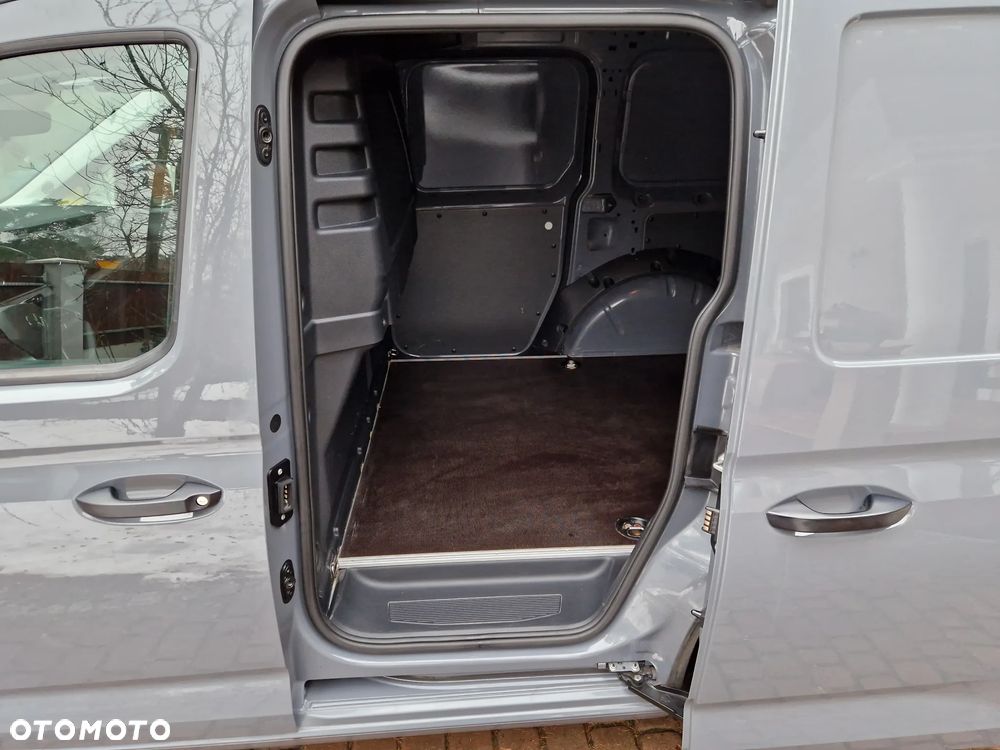 Volkswagen Caddy - 9