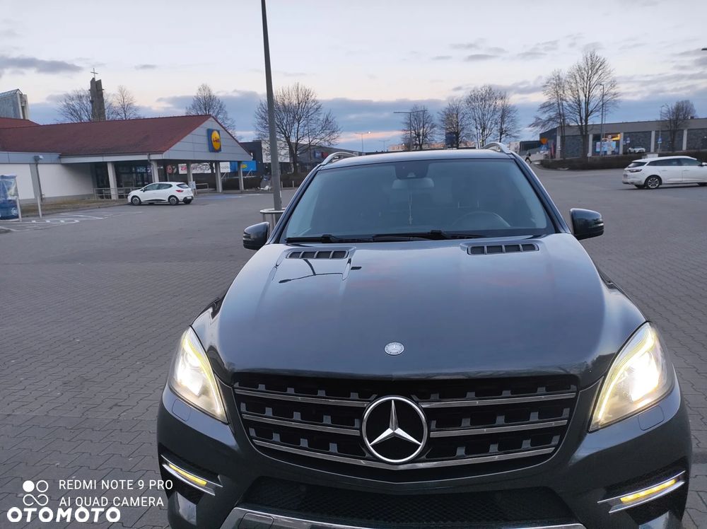 Mercedes-Benz ML 350 BlueTEC 4-Matic - 3