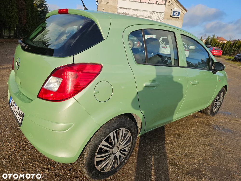 Opel Corsa 1.2 16V Edition - 7