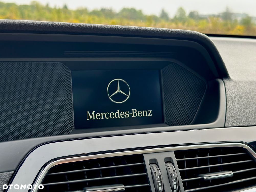 Mercedes-Benz Klasa C 63 AMG - 24
