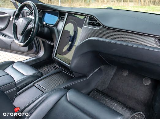 Tesla Model S Long Range Plus - 15