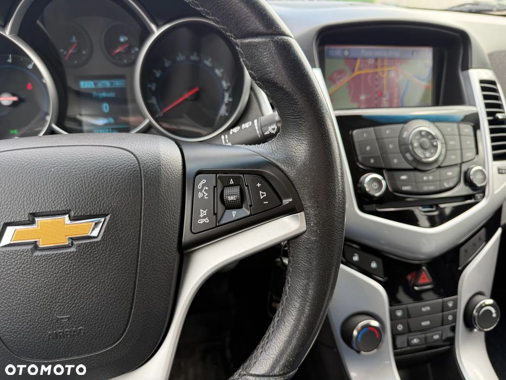 Chevrolet Cruze 1.4 T LT+ - 15