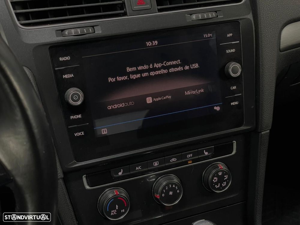 VW Golf 1.0 TSI Confortline DSG - 20