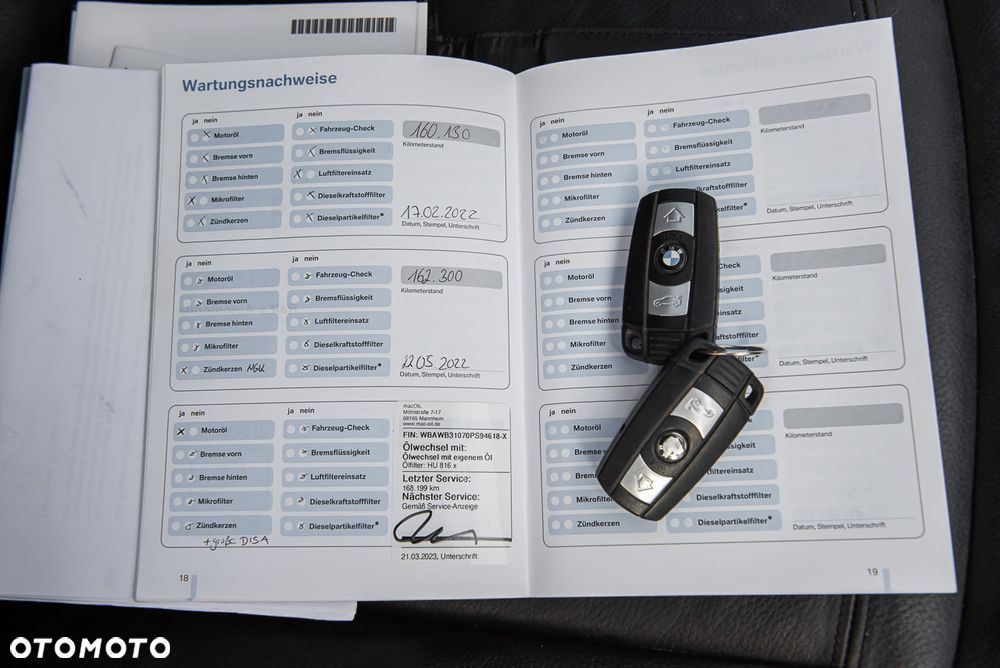 BMW Seria 3 325i - 29