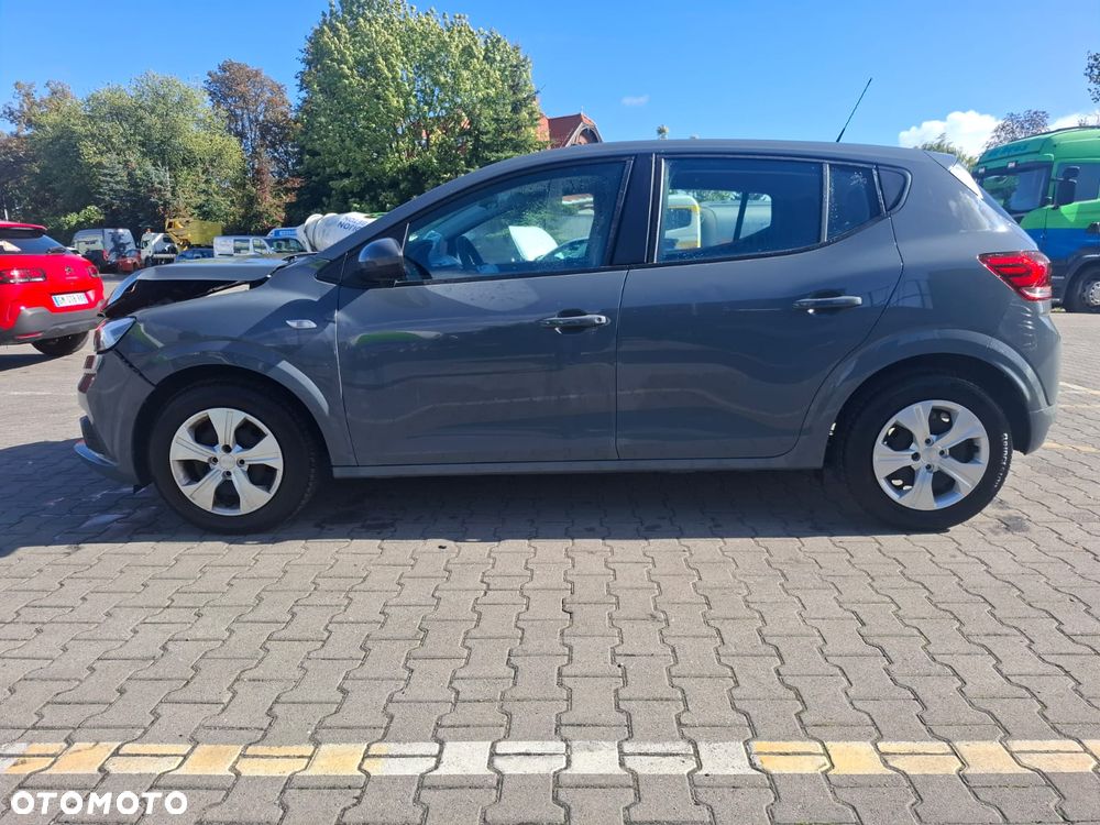 Dacia Sandero - 6