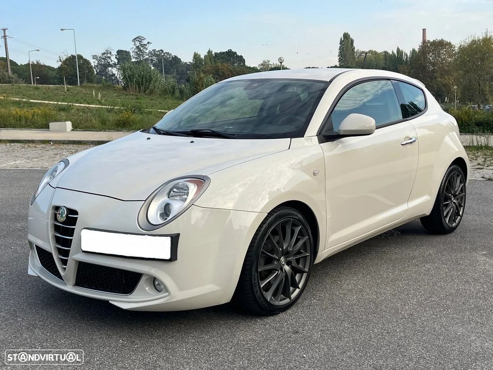 Alfa Romeo MiTo 1.3 JTD Distinctive - 11