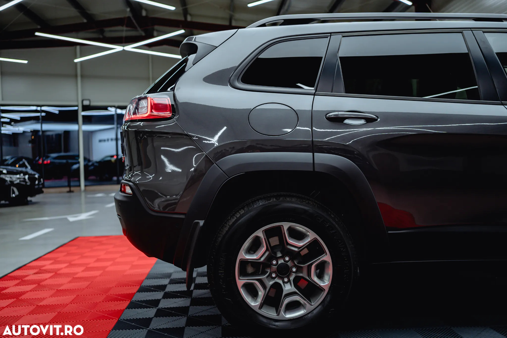 Jeep Cherokee 2.0 GME AT9 AWD ACTIVE DRIVE LOCK Trailhawk - 26