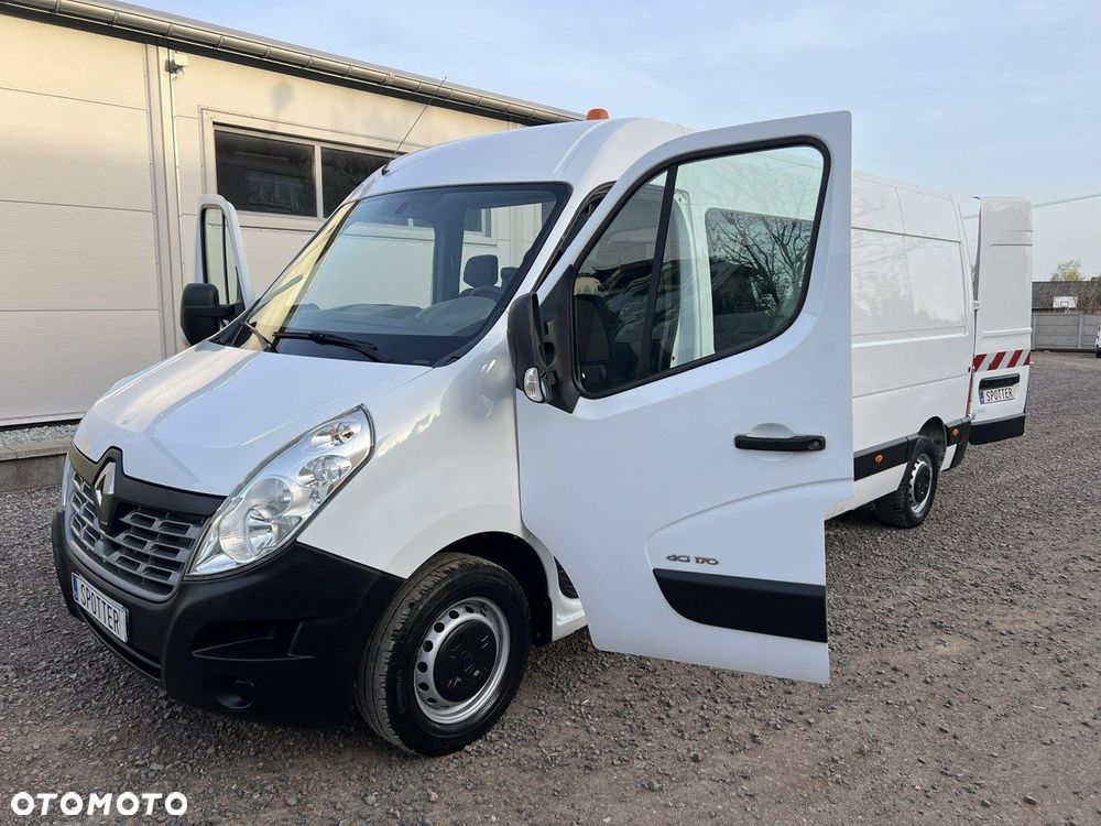 Renault Master - 24