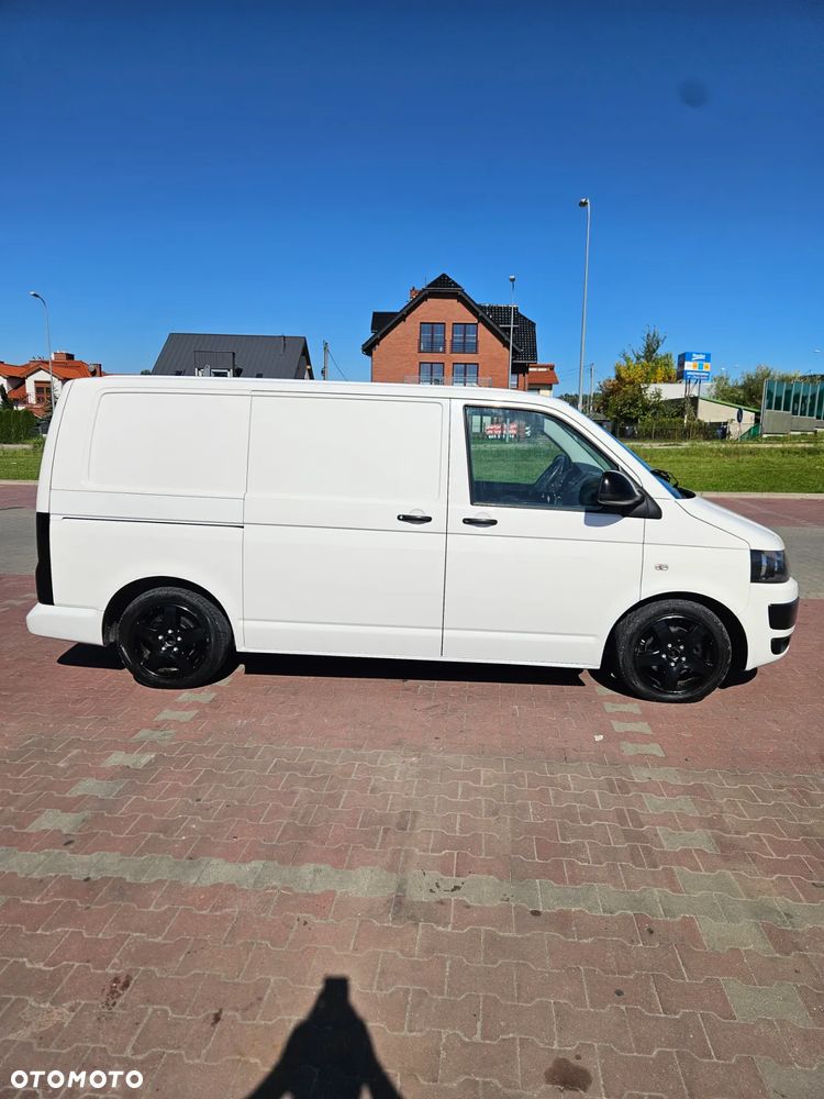 Volkswagen Transporter - 12