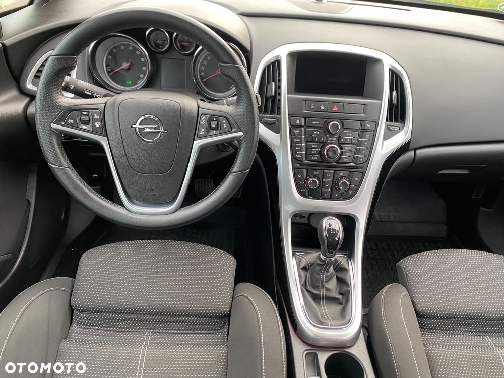 Opel Astra 1.4 Turbo Edition Sport - 27