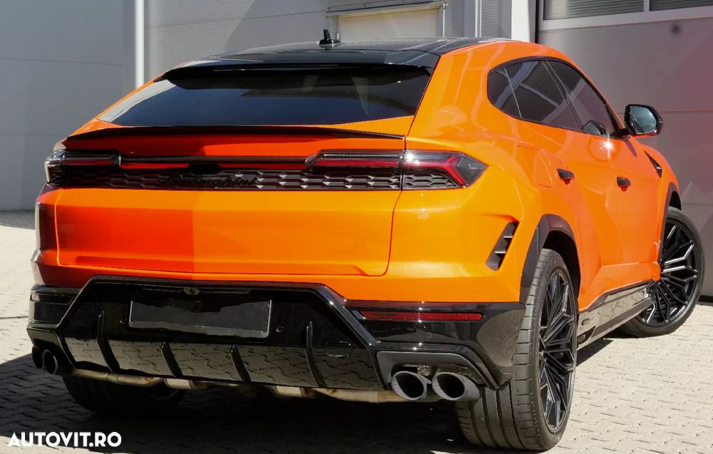 Lamborghini URUS - 8