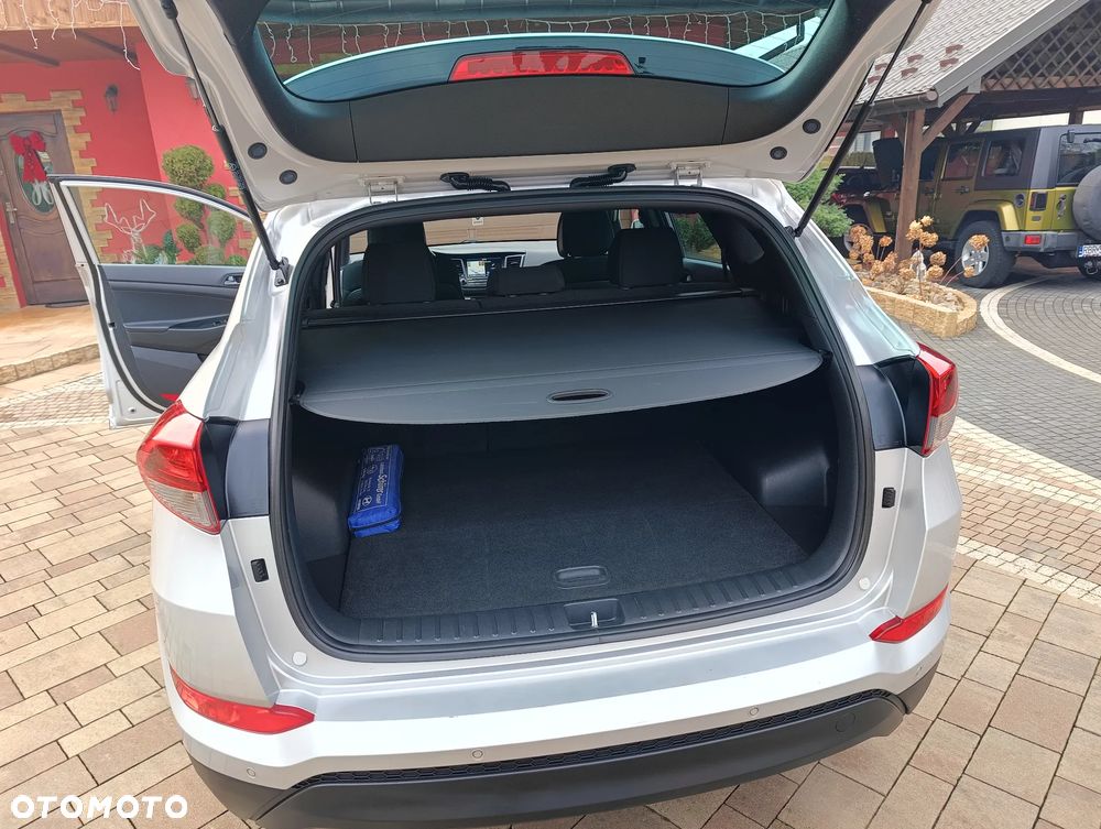 Hyundai Tucson blue 1.6 GDi 2WD Passion - 38