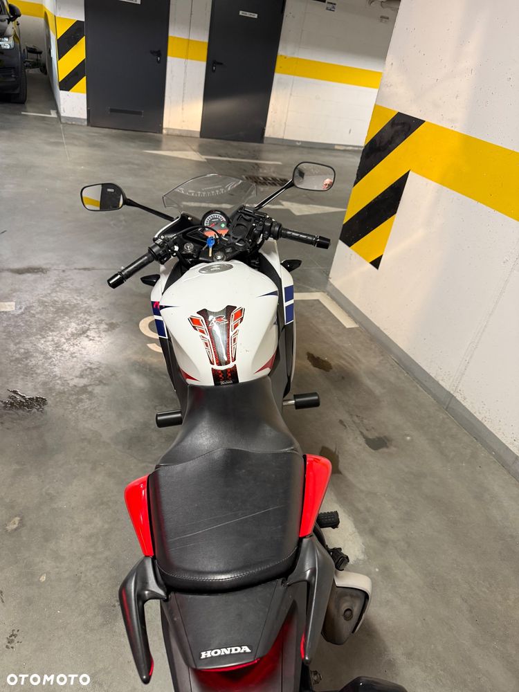 Honda CBR - 12