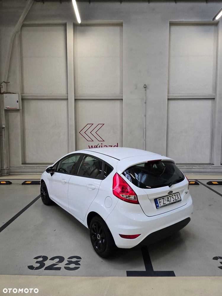 Ford Fiesta 1.25 Titanium - 19