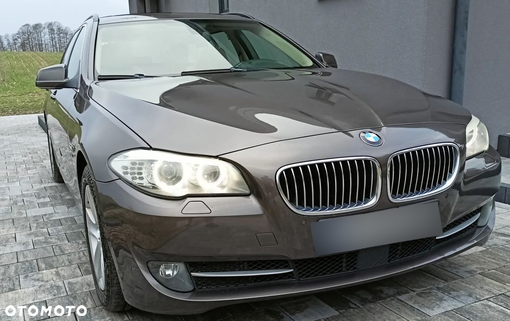 BMW Seria 5 525d xDrive Luxury Line - 8