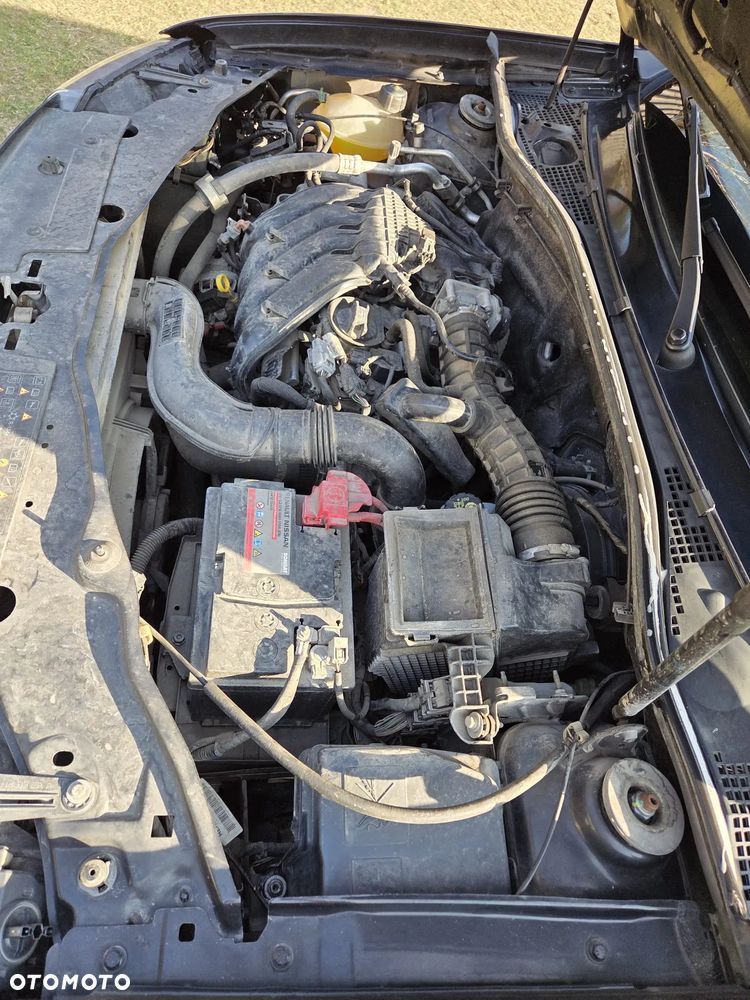 Dacia Duster 1.6 SCe Access S&S - 22