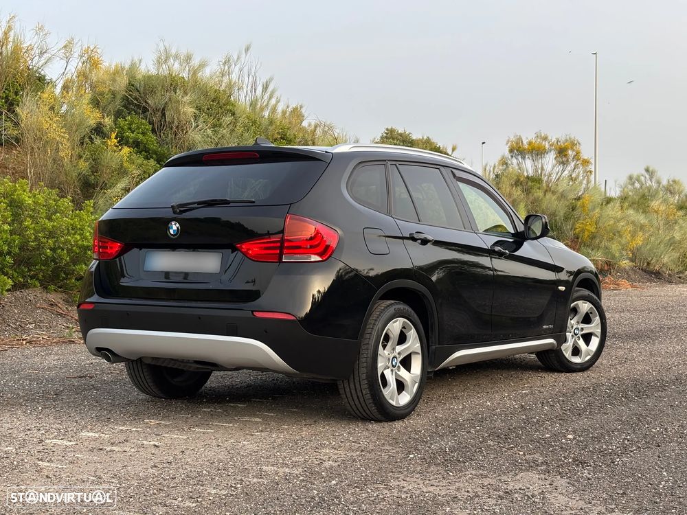 BMW X1 18 d sDrive - 32