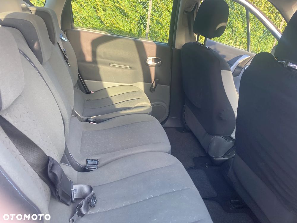 Renault Scenic - 7