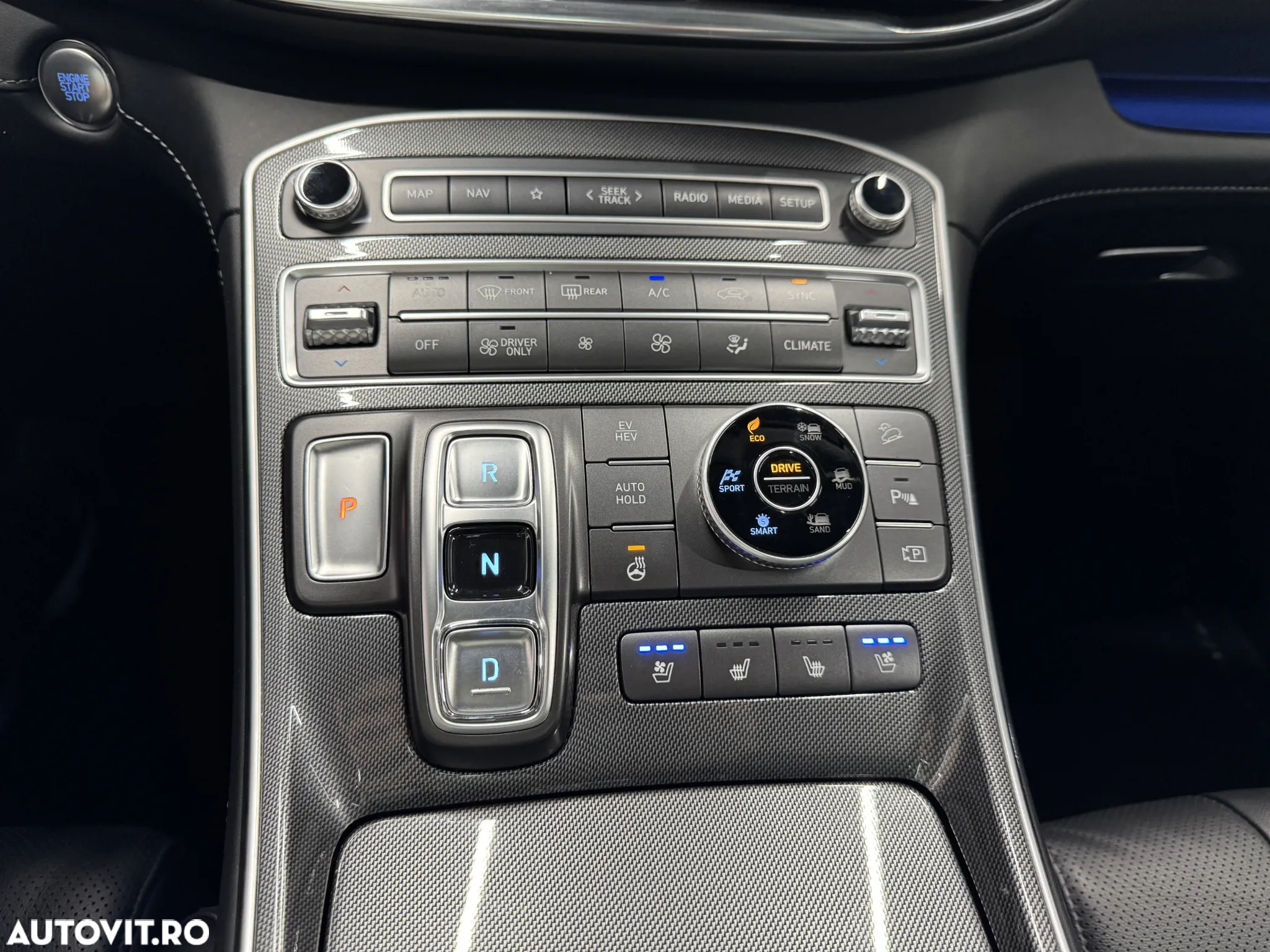Hyundai Santa Fe Plug-in Hybrid 1.6 l 265 CP 4WD 6AT Luxury - 17