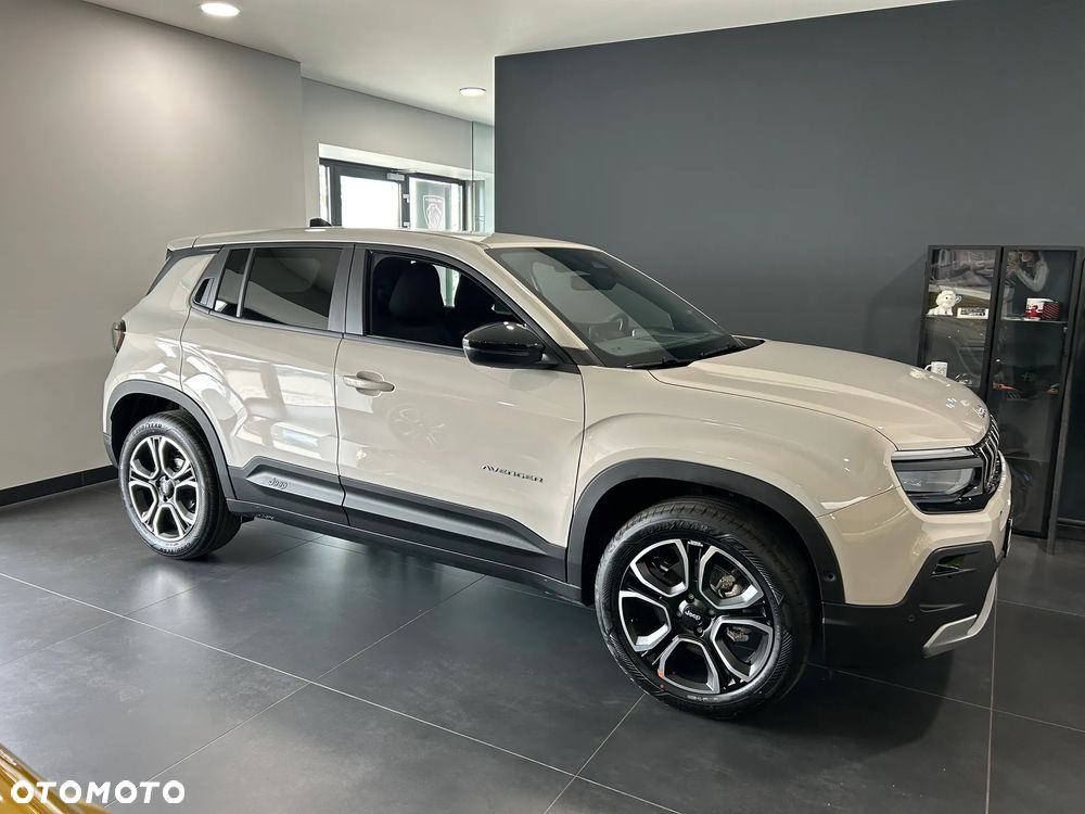 Jeep Avenger 1.2 T3 mHEV Summit FWD eDCT6 - 6