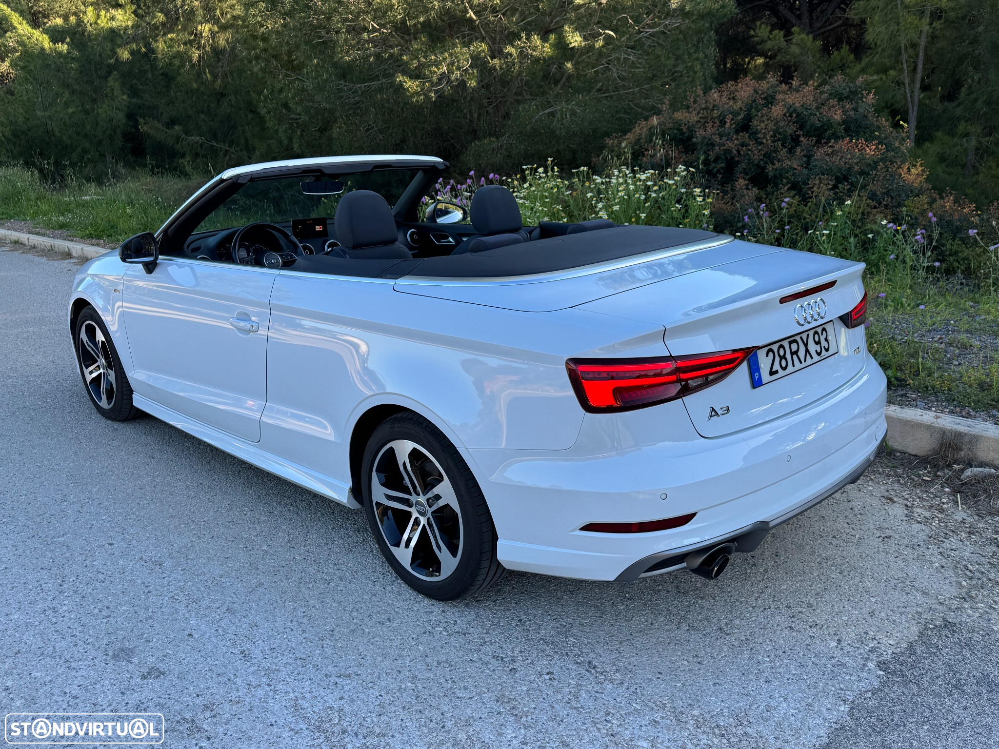 Audi A3 Cabrio 1.6 TDi S-line - 12