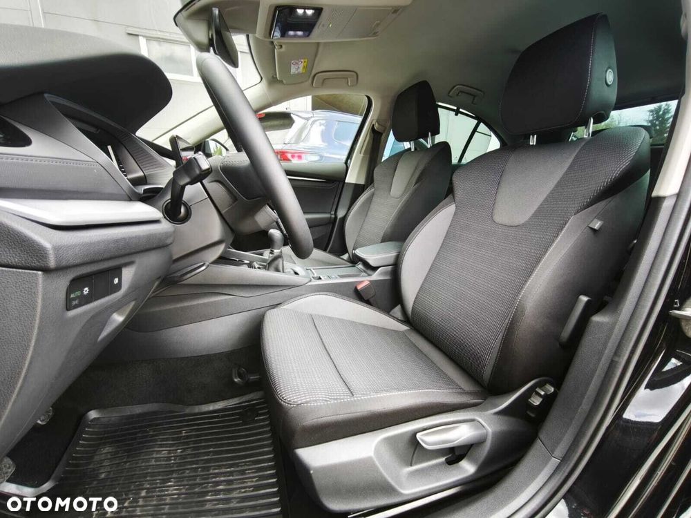 Skoda Octavia 1.5 TSI Selection - 9