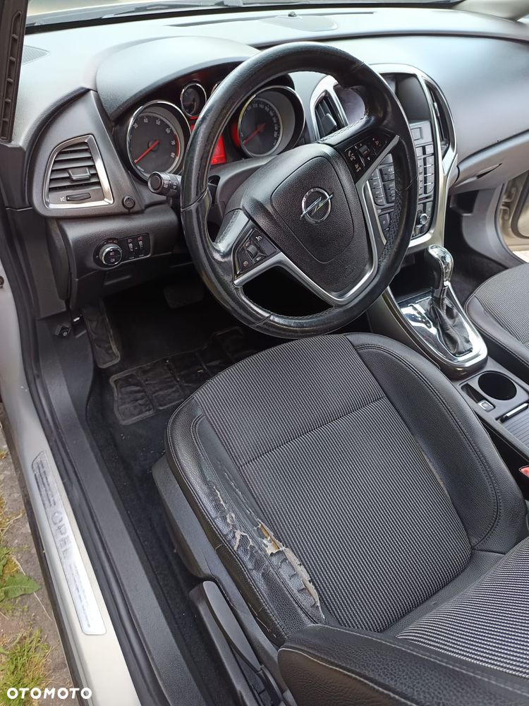 Opel Astra 1.6 111 EasyTronic - 10