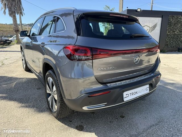 Mercedes-Benz EQA 250+ - 9