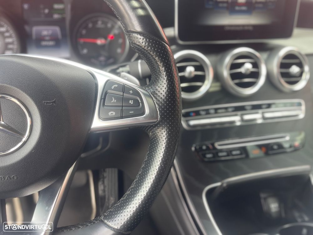Mercedes-Benz GLC 350 e Coupé AMG Line 4-Matic - 22