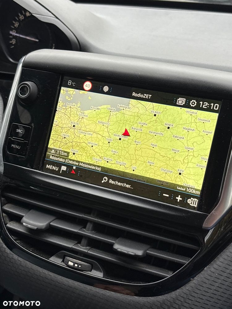 Peugeot 2008 1.2 Pure Tech Style - 28