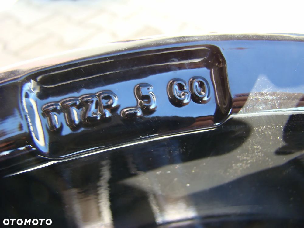 Mercedes W213 W211 W210 W203 W124 CLC CLK W209 W208 SLK R170 R171 7jx16 - 9