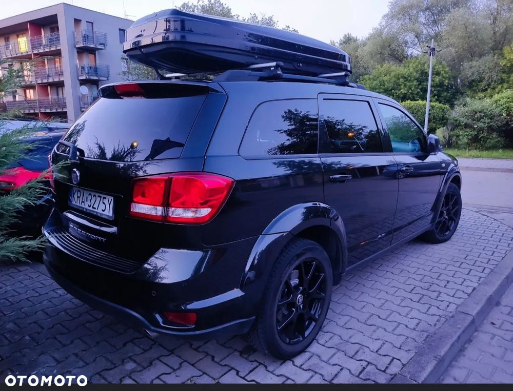 Fiat Freemont 2.0 Multijet Black Code AWD - 1