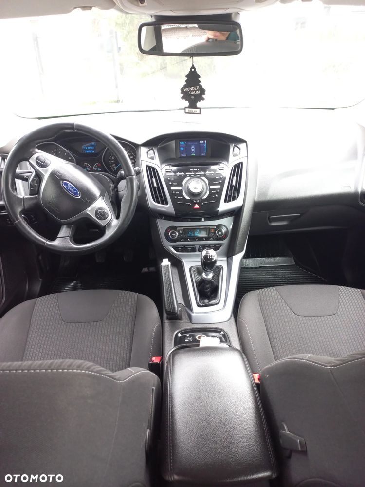 Ford Focus 1.0 EcoBoost STart-Stopp-System TITANIUM - 10