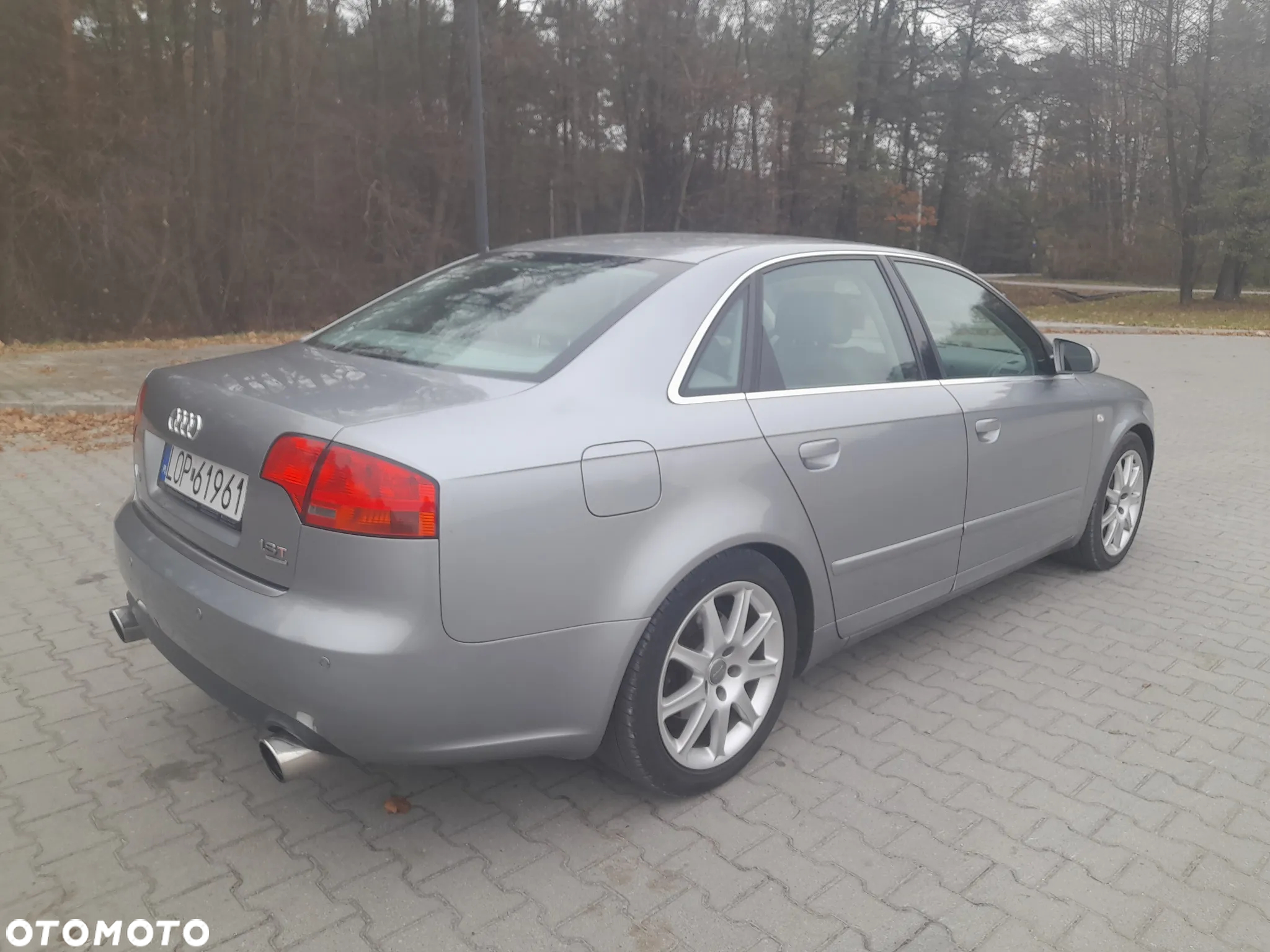 Audi A4 1.8 T quattro - 31