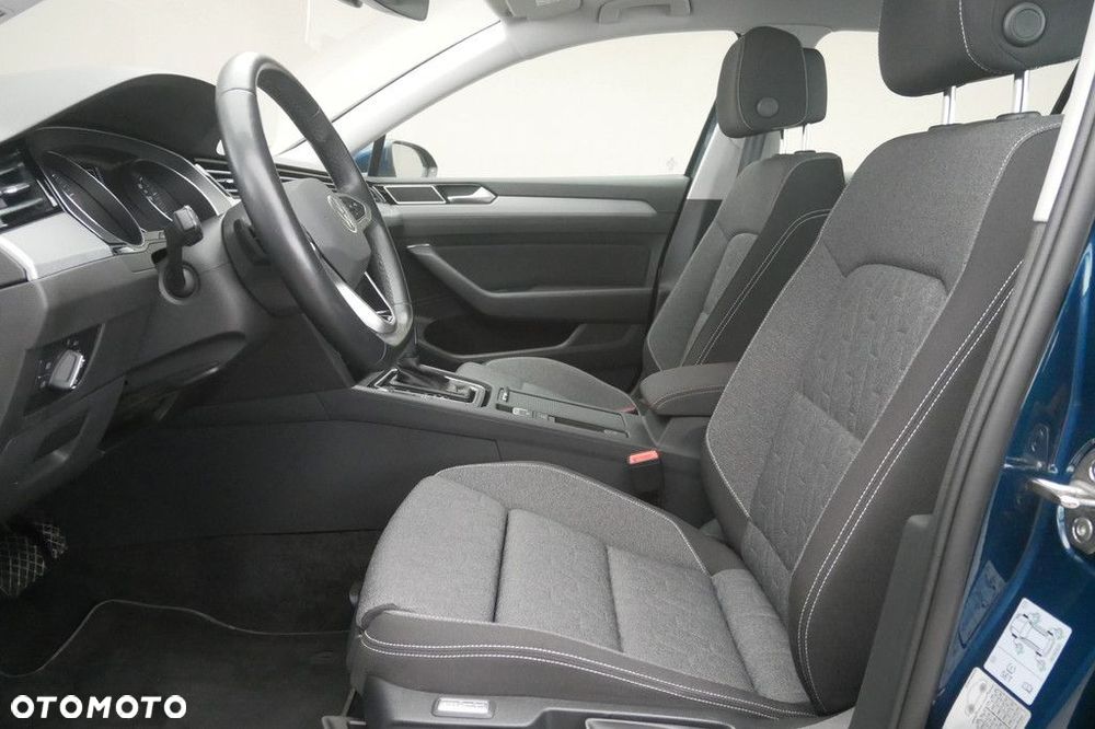 Volkswagen Passat Variant 1.5 TSI ACT mHEV Business DSG - 12