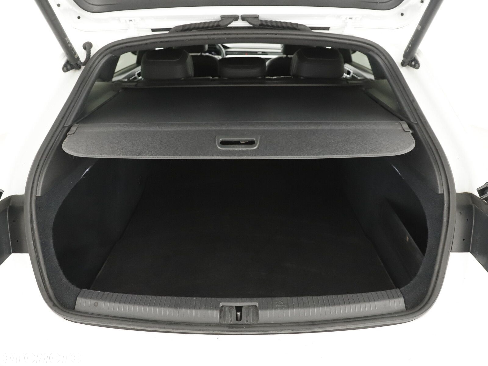 Volkswagen Arteon 2.0 TDI 4Motion Elegance DSG - 24