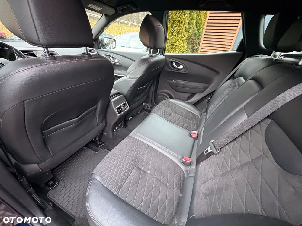 Renault Kadjar TCe 140 EDC GPF BLACK EDITION - 30