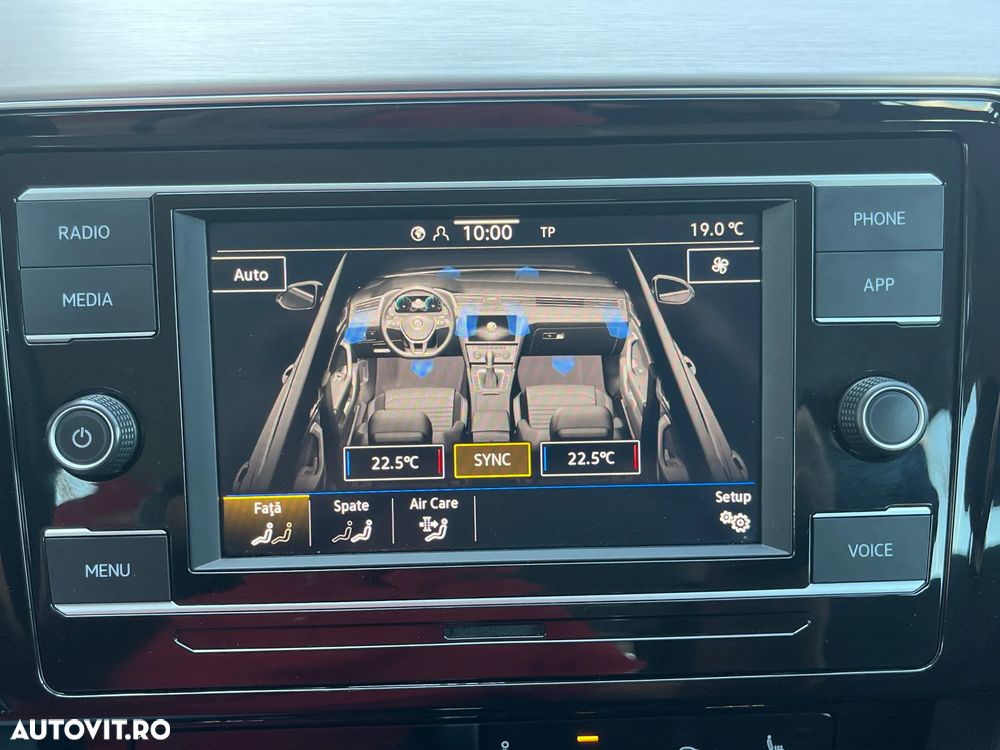 Volkswagen Passat 2.0 TDI DSG Highline - 29