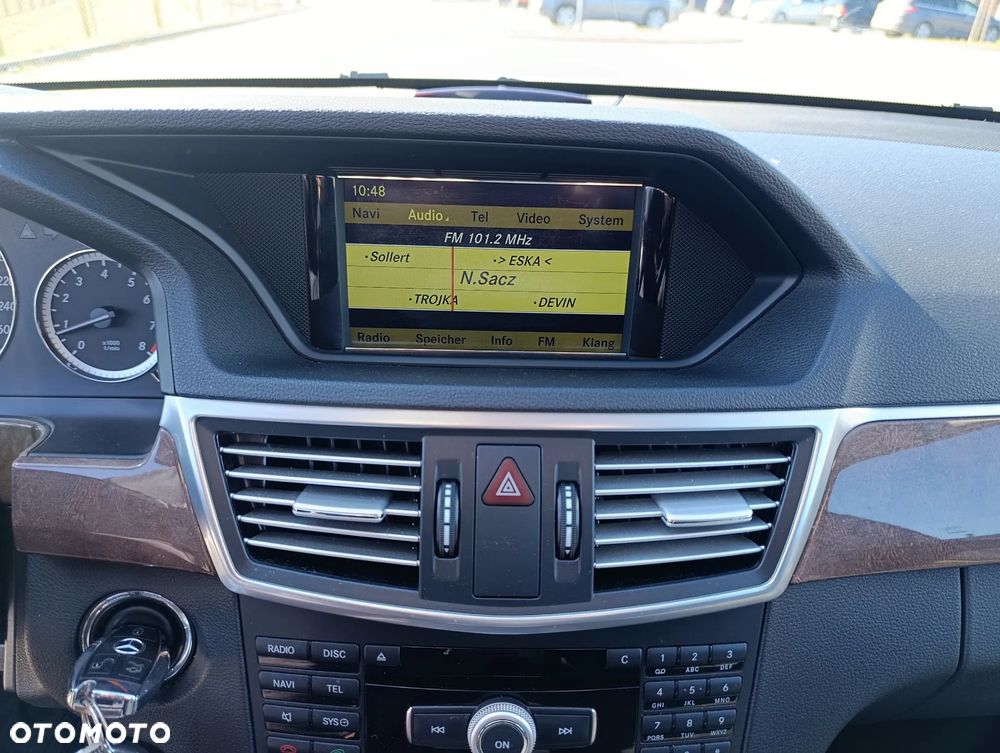 Mercedes-Benz Klasa E 200 Kompressor Automatik Elegance - 21