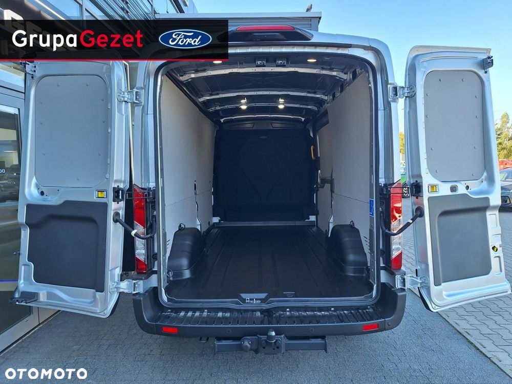 Ford Transit - 16